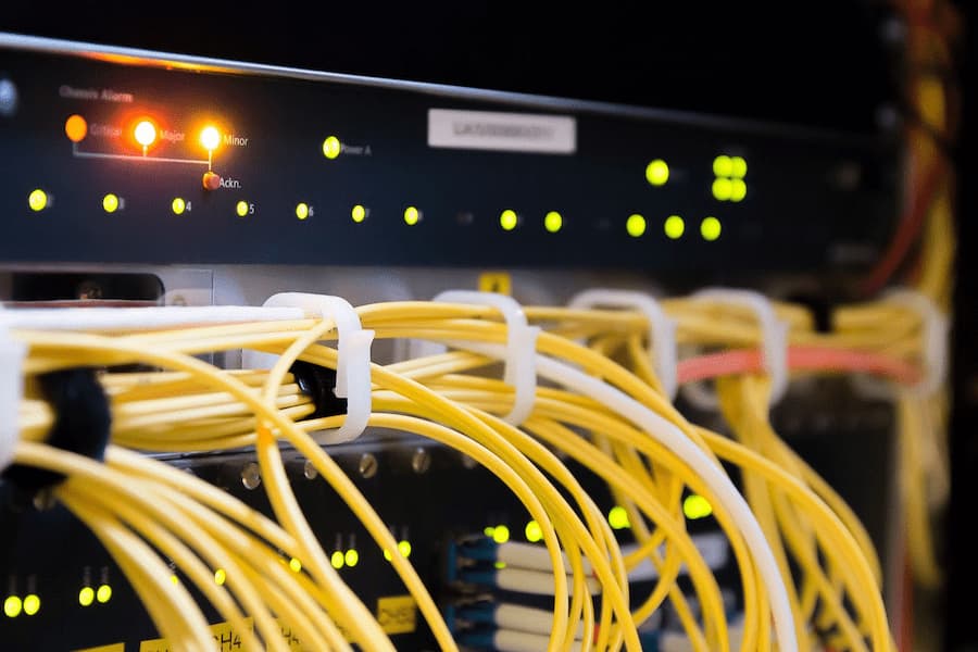 firewall sikkerhed kabler.jpg